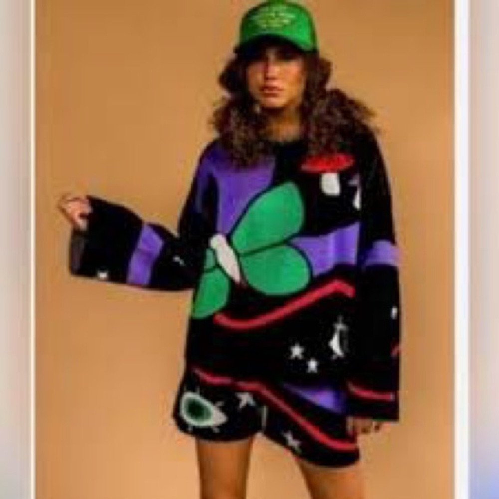 Dressed in LALA Original knit set size L